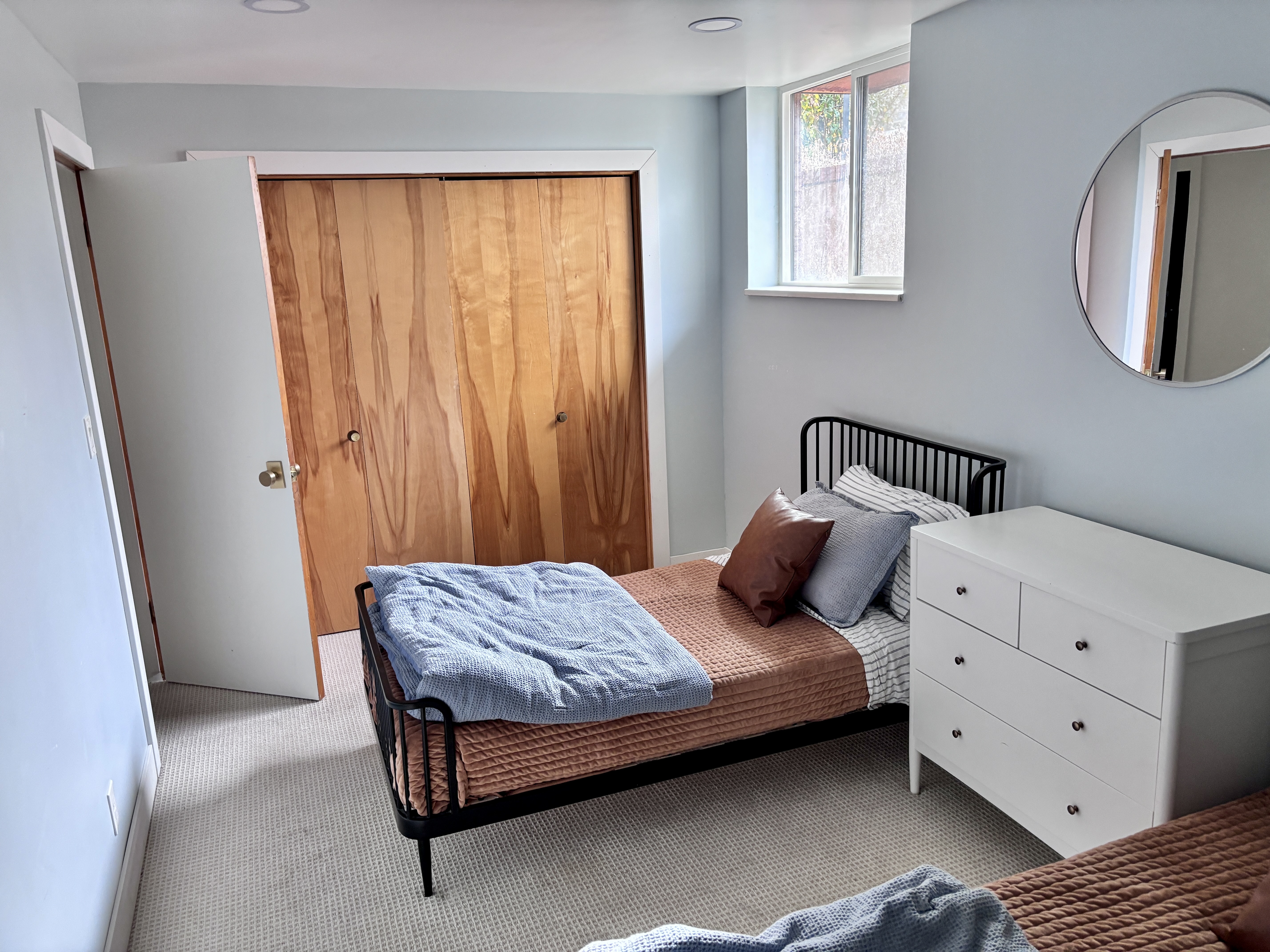 Bedroom 2 other angle